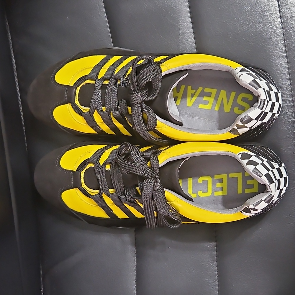 GrandPrix Original USA Yellow and Black Men's Sneakers NWOT - Picture 8 of 9